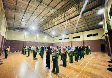 70 Siswi SMP-SMA Azizia dan Pondok Al Fatah Ikuti Latihan Rutin ASAD
