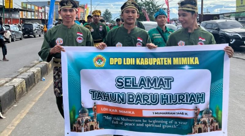 Pesilat PERSINAS ASAD Mimika Turut Meriahkan Pawai Ta’aruf 1 Muharram 1448 H